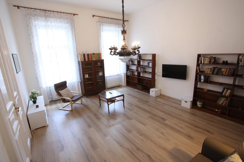 Sissy Apartment Budapest Exterior foto
